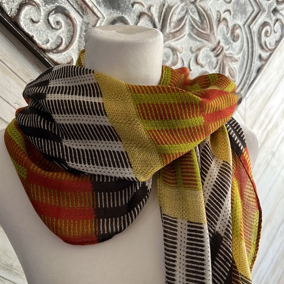 Echo, gold/olive green/dark taupe and white scarf, made in India - Picture 2 of 4